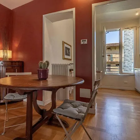 Riviera Charme -padova Centro- Apartment