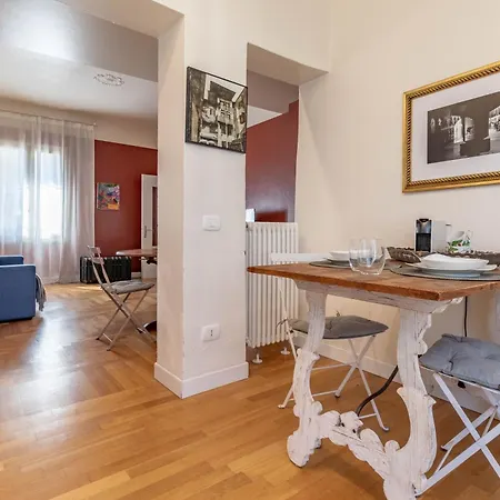 Riviera Charme -padova Centro- Apartment